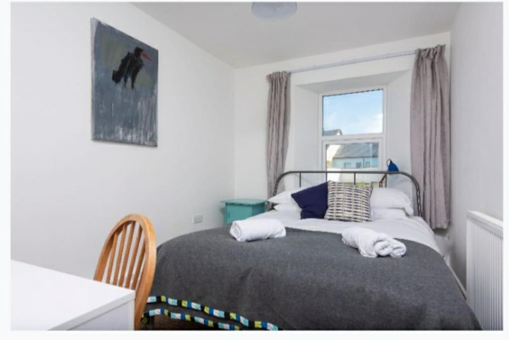Beautiful And Bright !! Town/Harbour Apartment #2 Penzance Exteriér fotografie